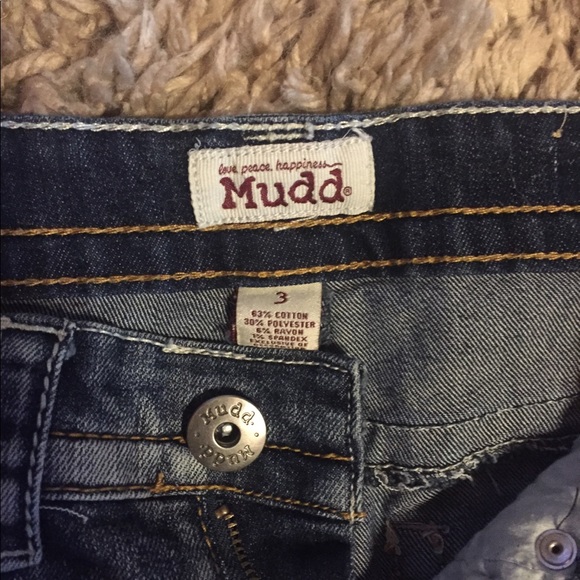 Mudd Cut off jean shorts - Picture 3 of 4